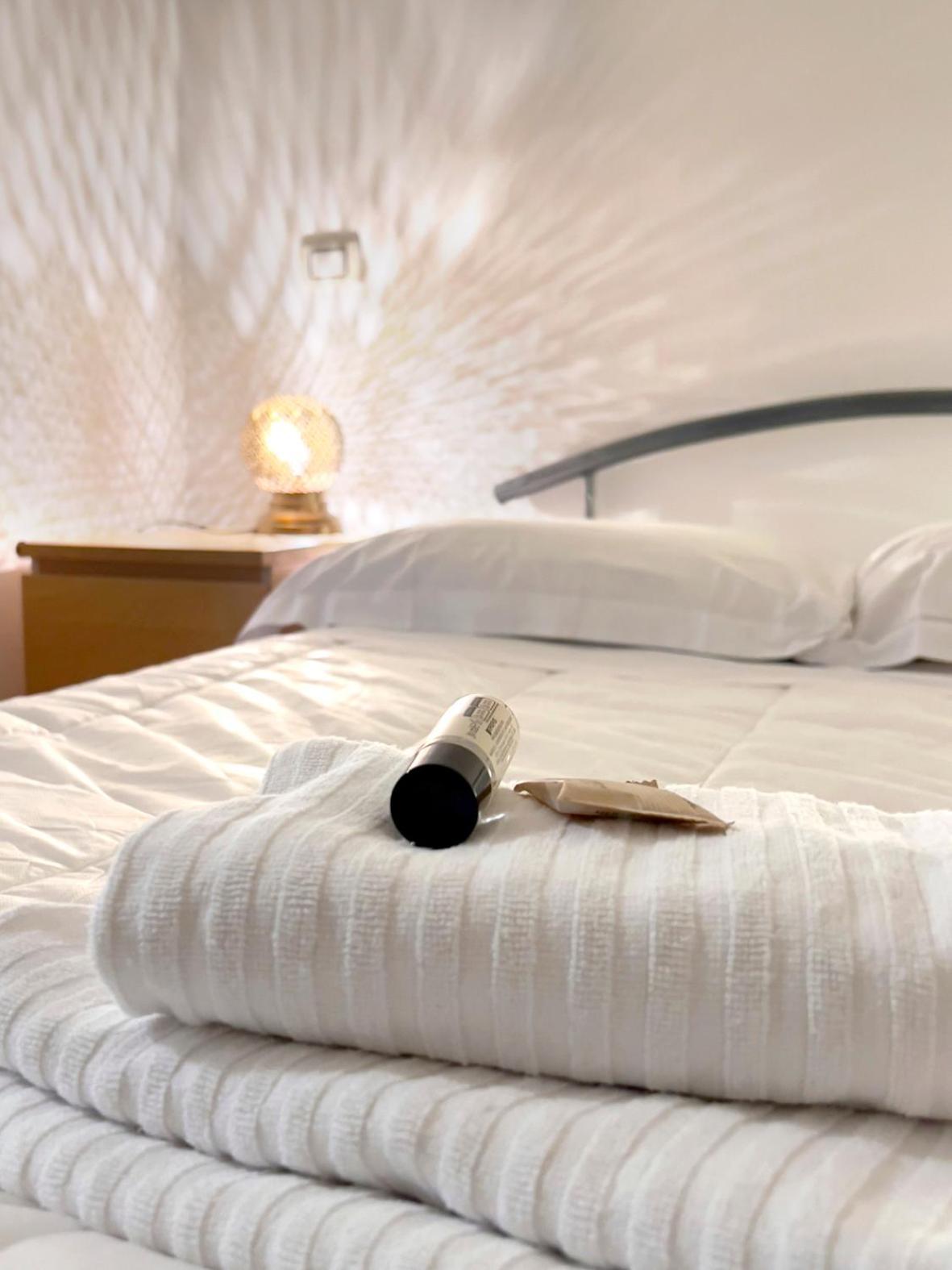 Spacious Apartment Near St Peter'S Church Рим Экстерьер фото