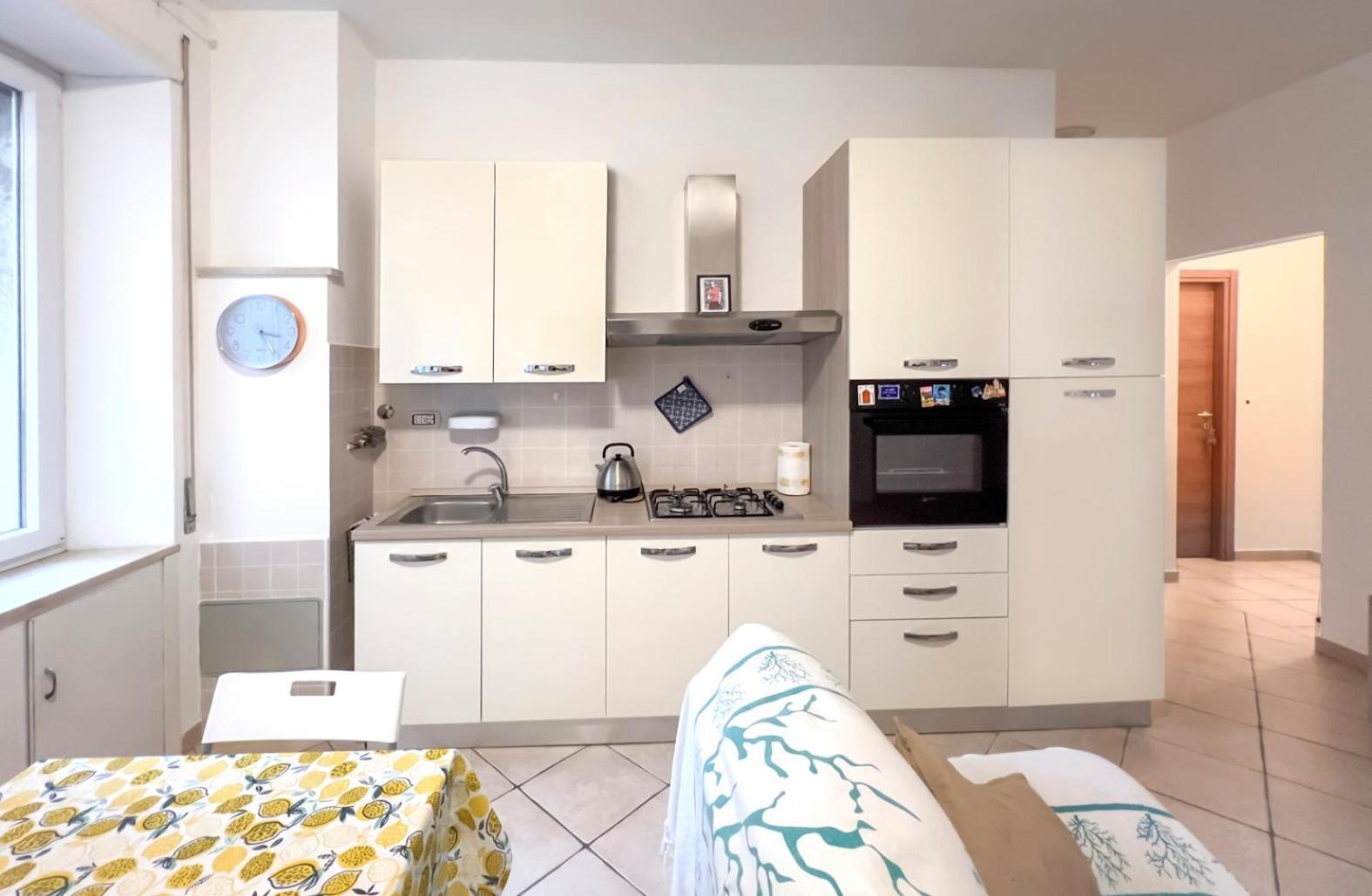 Spacious Apartment Near St Peter'S Church Рим Экстерьер фото