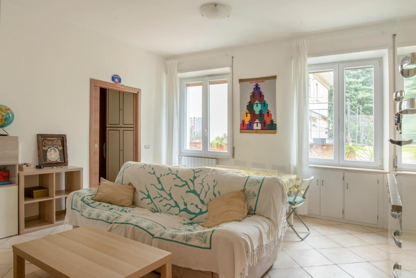 Spacious Apartment Near St Peter'S Church Рим Экстерьер фото